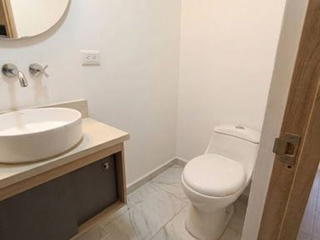 Apartaestudio en venta en Chapinero Central, Bogotá, 16 m² · foto 11 de 14