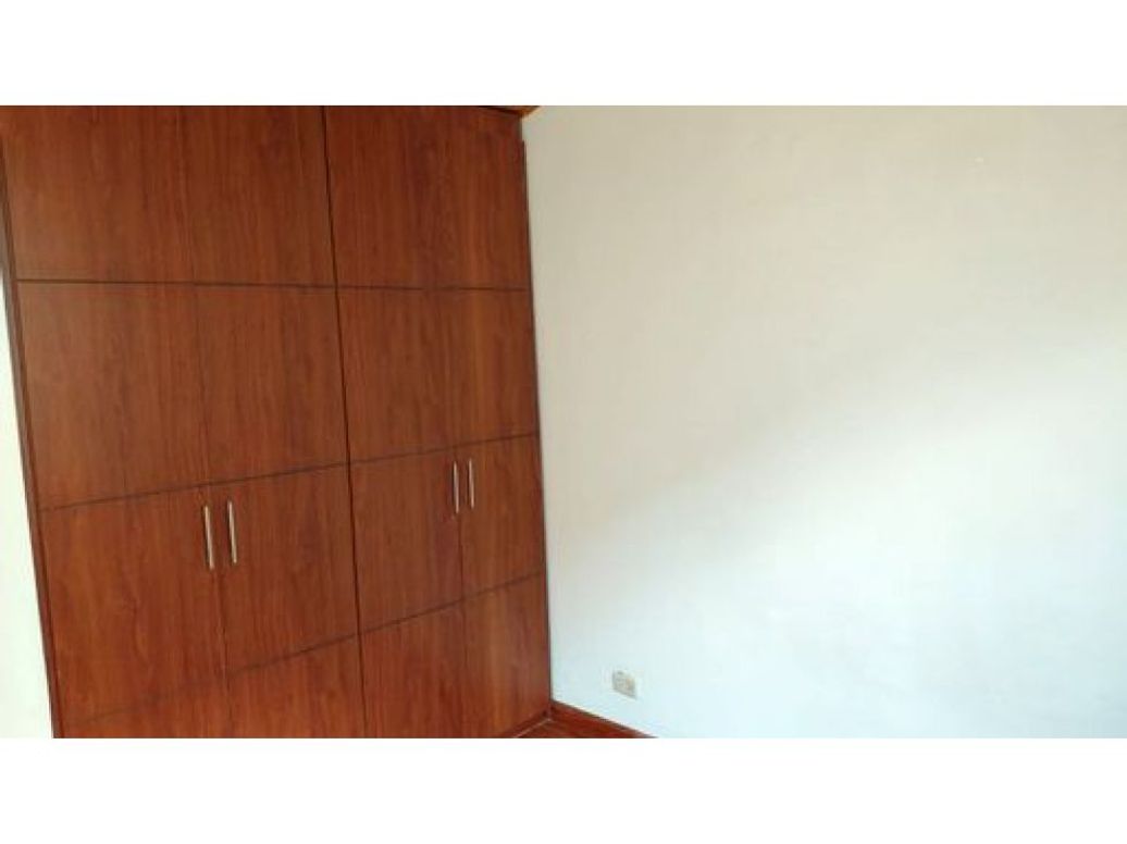 Apartamento de 3 alcobas en venta en Mirandela, Bogotá, 58 m² · foto 6 de 16