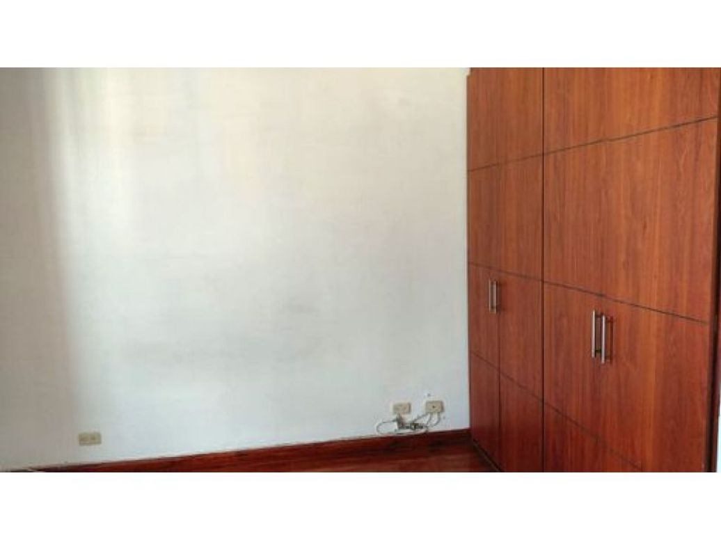 Apartamento de 3 alcobas en venta en Mirandela, Bogotá, 58 m² · foto 11 de 16