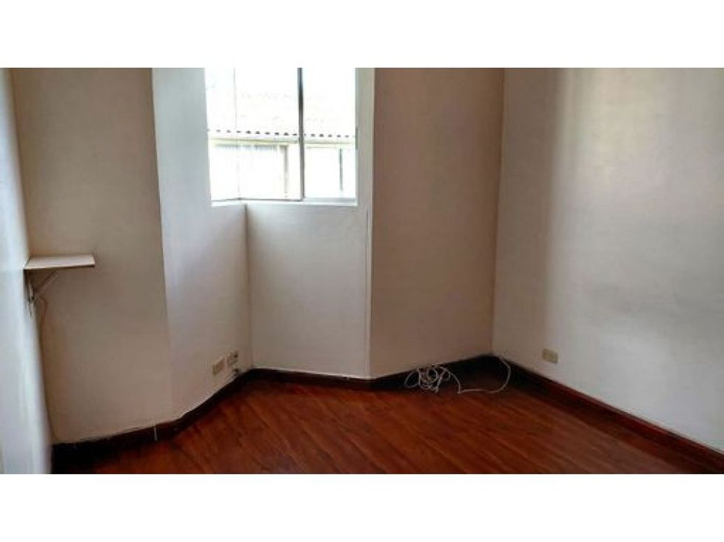 Apartamento de 3 alcobas en venta en Mirandela, Bogotá, 58 m² · foto 8 de 16