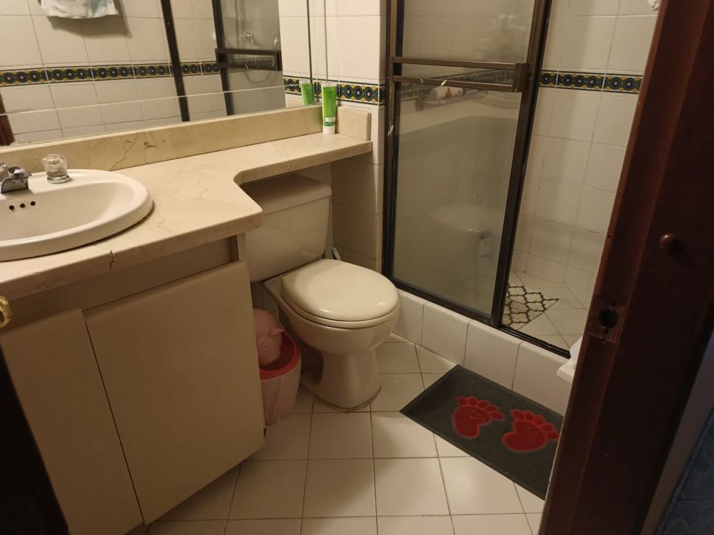 Apartamento de 3 alcobas en venta en Mallorca, Bogotá, 94 m² · foto 10 de 17