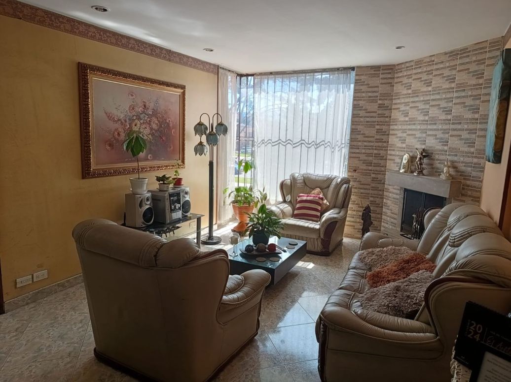 Apartamento de 3 alcobas en venta en Mallorca, Bogotá, 94 m² · foto 17 de 17