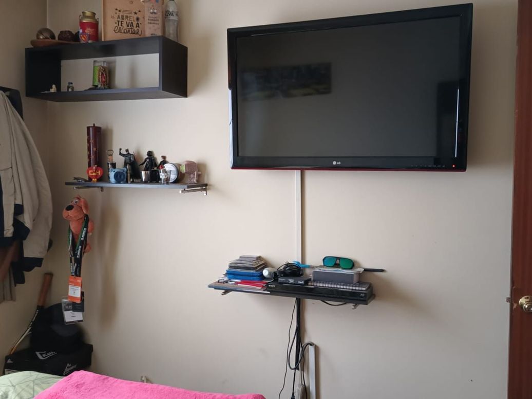 Apartamento de 3 alcobas en venta en Mallorca, Bogotá, 94 m² · foto 4 de 17