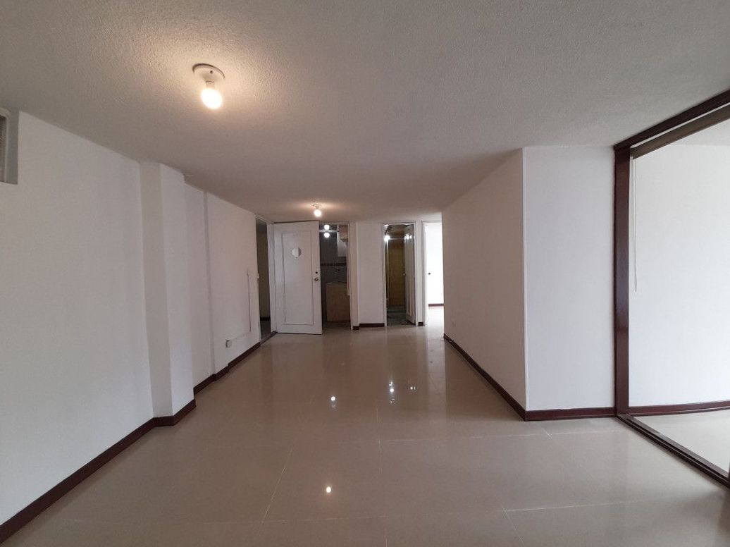 Apartamento de 2 alcobas en arriendo en Las Aguas, Bogotá, 57 m² · foto 3 de 20