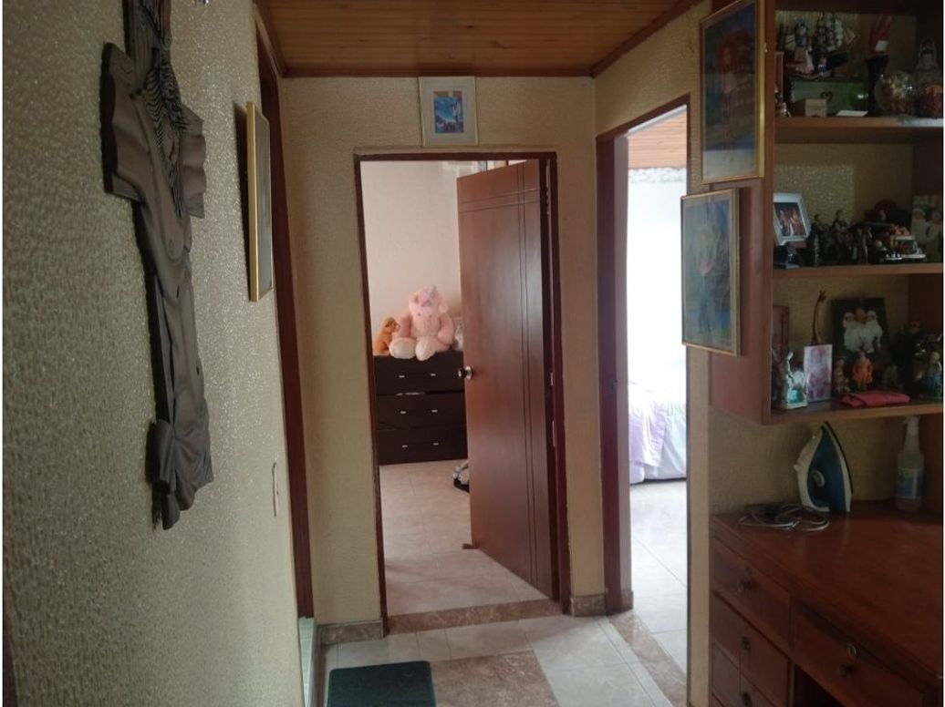 Casa de 4 alcobas en venta en Álamos Norte, Bogotá, 110 m² · foto 18 de 20