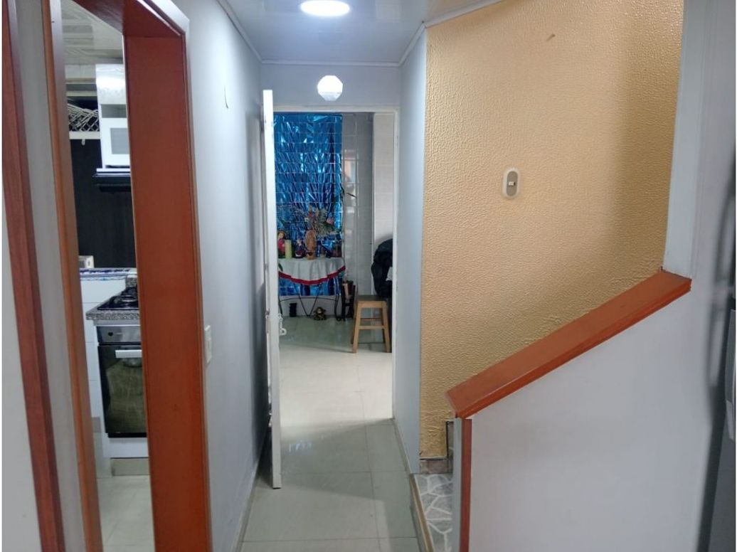 Casa de 4 alcobas en venta en Álamos Norte, Bogotá, 110 m² · foto 8 de 20