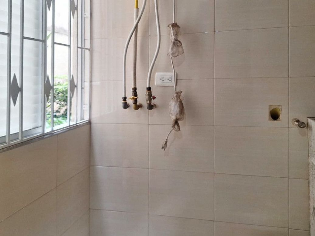 Apartamento de 2 alcobas en venta en Centro Engativa, Bogotá, 35 m² · foto 9 de 15