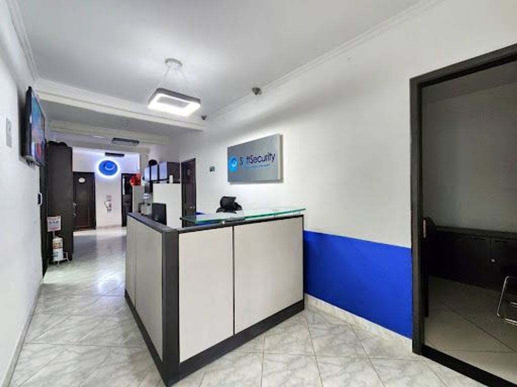 Casa de 6 alcobas en venta en Gran América, Bogotá, 143 m² · foto 3 de 20