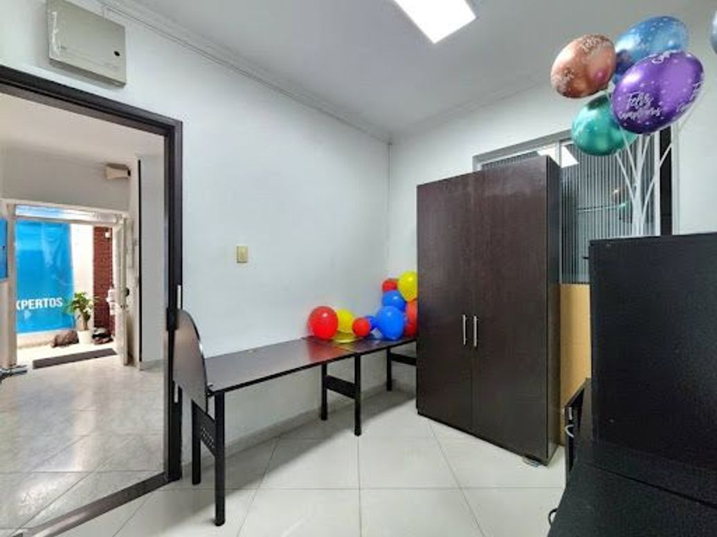 Casa de 6 alcobas en venta en Gran América, Bogotá, 143 m² · foto 4 de 20