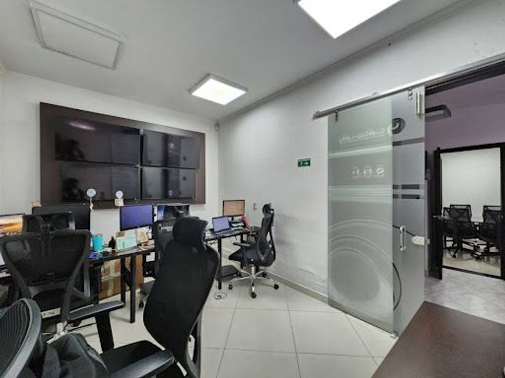 Casa de 6 alcobas en venta en Gran América, Bogotá, 143 m² · foto 12 de 20