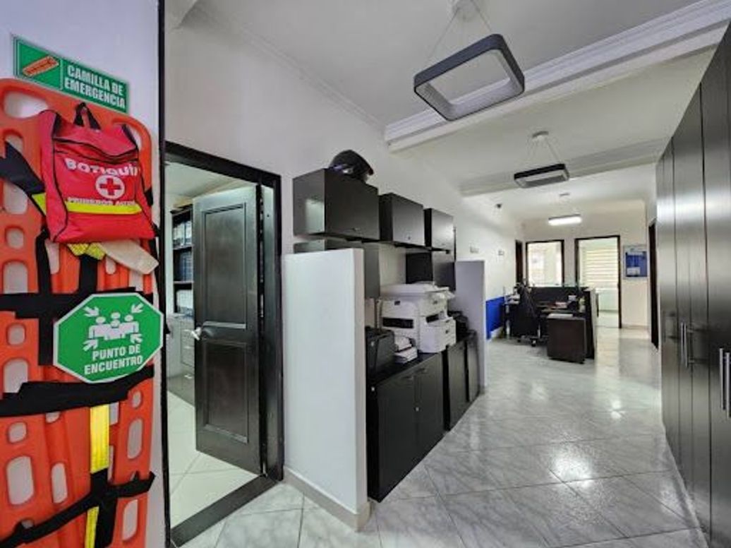 Casa de 6 alcobas en venta en Gran América, Bogotá, 143 m² · foto 18 de 20