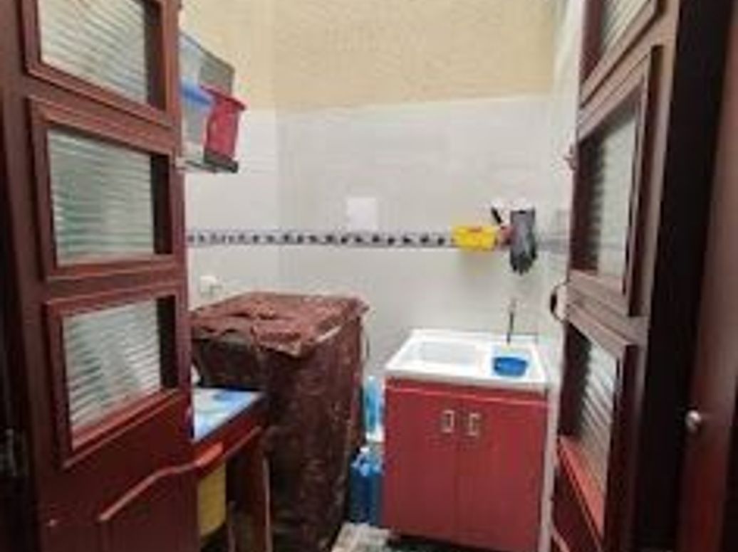 Casa de 10 alcobas en venta en El Portal De Patio Bonito, Bogotá, 385 m² · foto 18 de 19