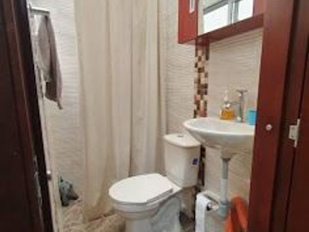 Casa de 10 alcobas en venta en El Portal De Patio Bonito, Bogotá, 385 m² · foto 15 de 19