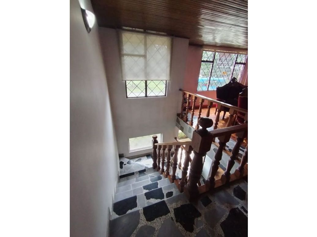 Casa de 4 alcobas en venta en Normandía, Bogotá, 217 m² · foto 10 de 20