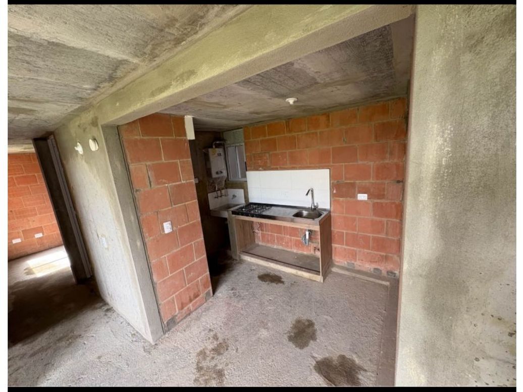 Apartamento de 2 alcobas en venta en Guaymaral, Bogotá, 45 m² · foto 3 de 5