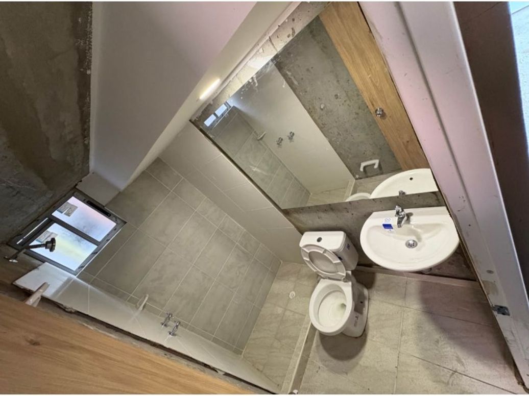 Apartamento de 2 alcobas en venta en Guaymaral, Bogotá, 45 m² · foto 4 de 5