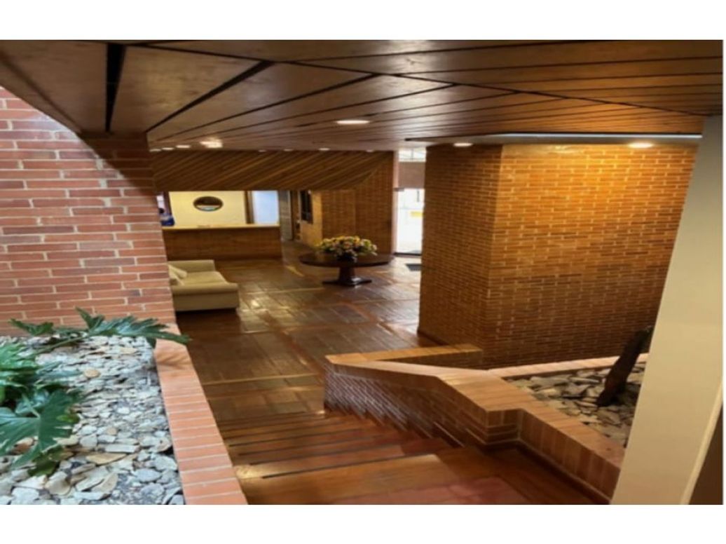Apartamento de 4 alcobas en venta en Las Acacias, Bogotá, 147 m² · foto 9 de 14