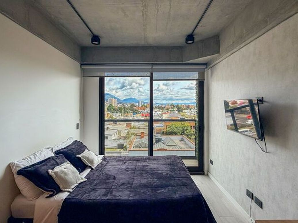 Apartaestudio en venta en Chico, Bogotá, 28 m² · foto 3 de 12