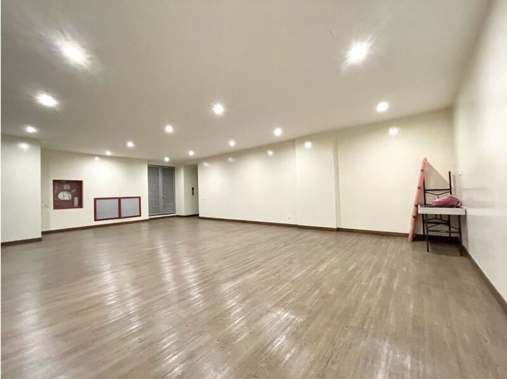 Apartamento de 1 alcoba en venta en El Refugio, Bogotá, 91 m² · foto 13 de 15