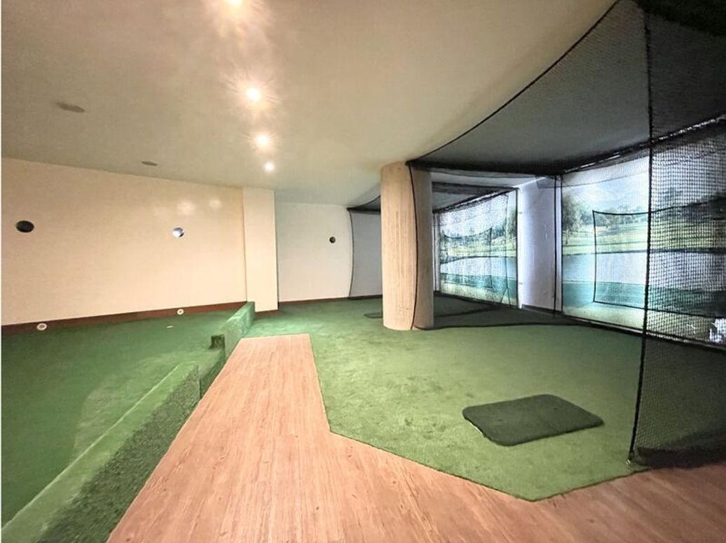 Apartamento de 1 alcoba en venta en El Refugio, Bogotá, 91 m² · foto 15 de 15