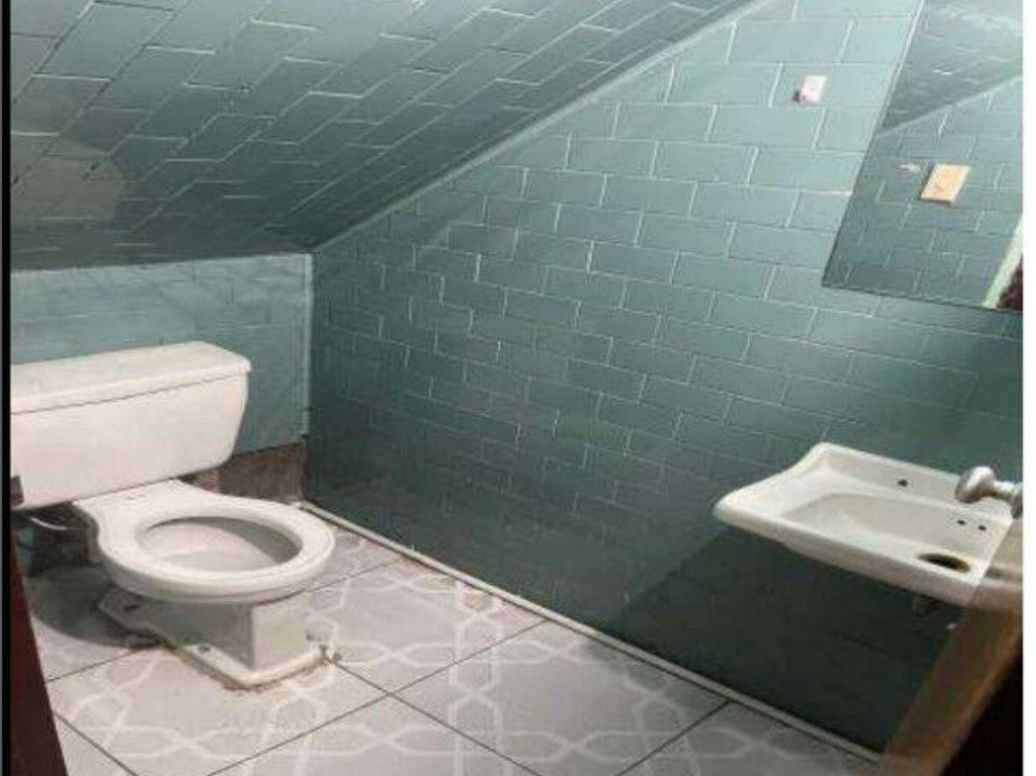 Casa de 10 alcobas en venta en Jazmin, Bogotá, 326 m² · foto 17 de 20