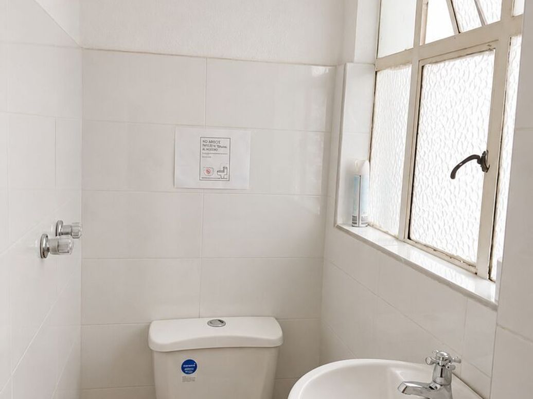 Casa de 4 alcobas en venta en Barrios Unidos, Bogotá, 183 m² · foto 3 de 20