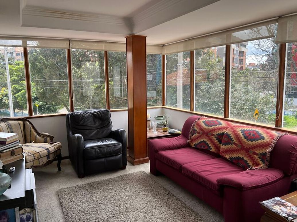 Casa de 3 alcobas en venta en San Patricio, Bogotá, 166 m² · foto 7 de 13