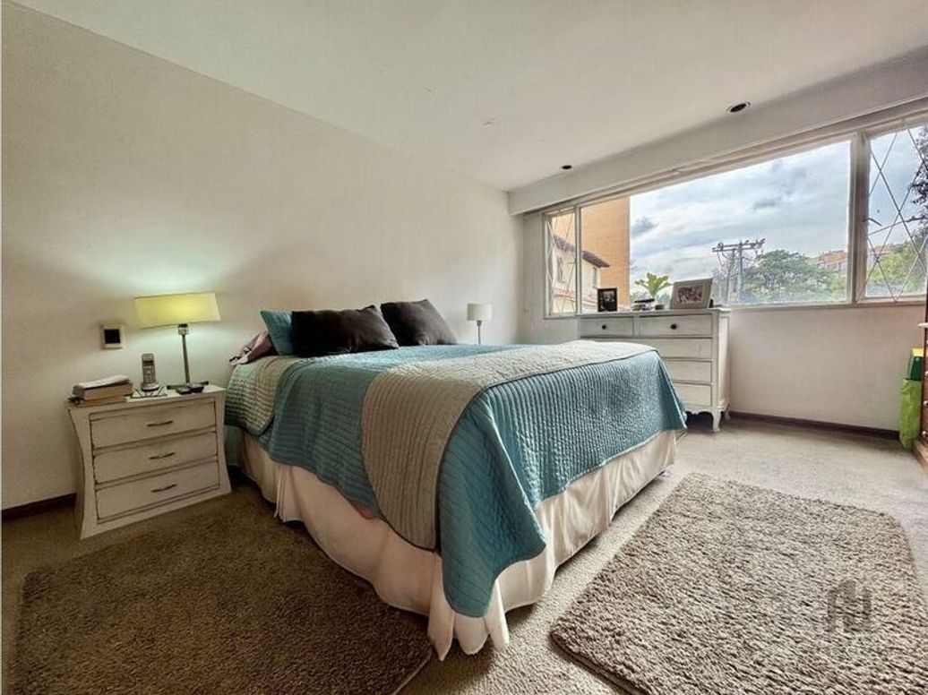 Casa de 3 alcobas en venta en San Patricio, Bogotá, 166 m² · foto 9 de 13