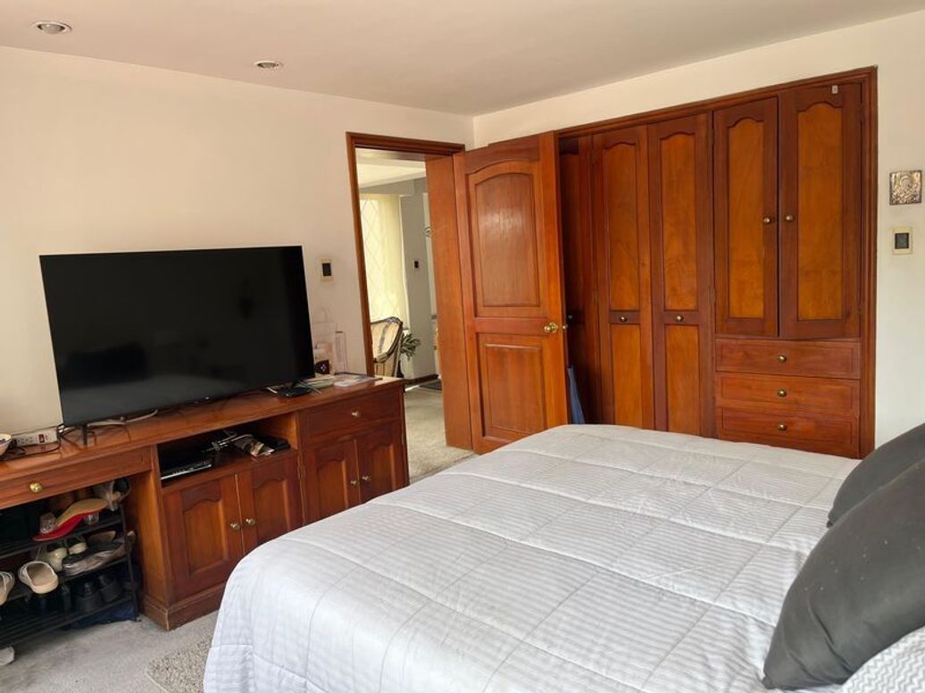 Casa de 3 alcobas en venta en San Patricio, Bogotá, 166 m² · foto 11 de 13