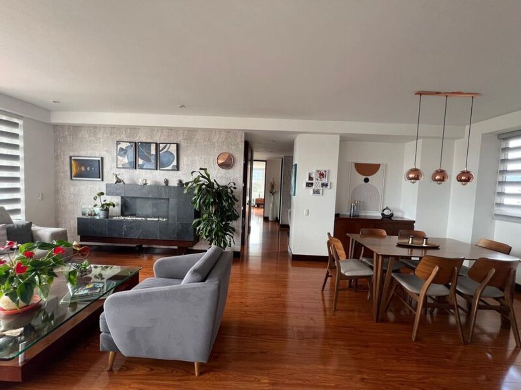 Apartamento de 3 alcobas en venta en El Contador, Bogotá, 160 m² · foto 4 de 20