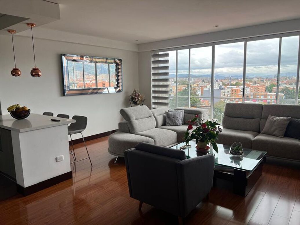 Apartamento de 3 alcobas en venta en El Contador, Bogotá, 160 m² · foto 3 de 20