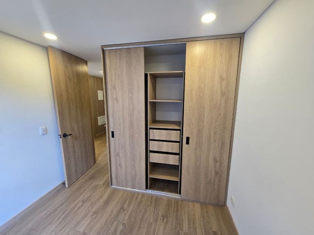 Apartamento de 1 alcoba en venta en Gilmar, Bogotá, 32 m² · foto 10 de 15