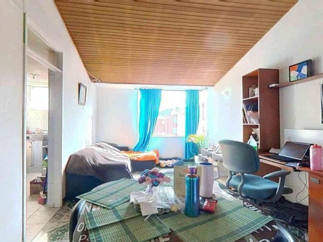 Apartamento de 3 alcobas en venta en Los Naranjos, Bogotá, 63 m² · foto 2 de 20