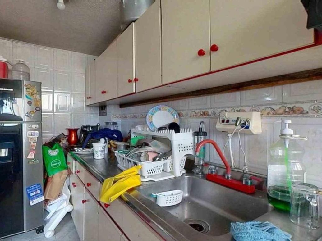 Apartamento de 3 alcobas en venta en Los Naranjos, Bogotá, 63 m² · foto 12 de 20