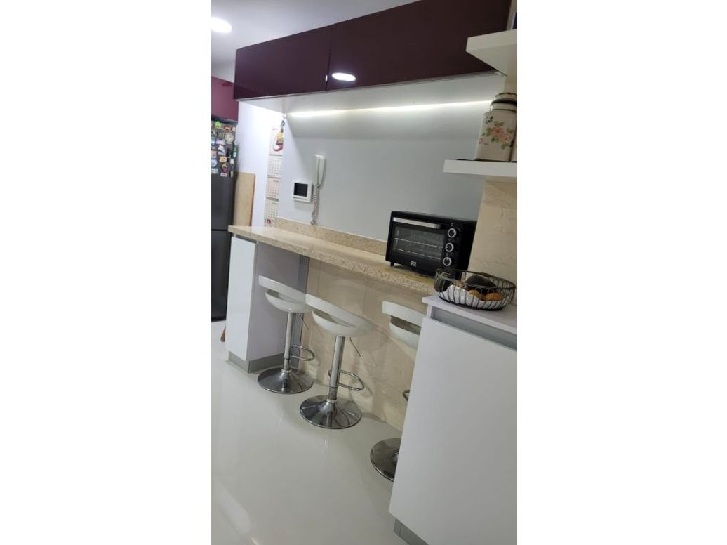 Apartamento de 2 alcobas en venta en La Calleja, Bogotá, 190 m² · foto 9 de 20