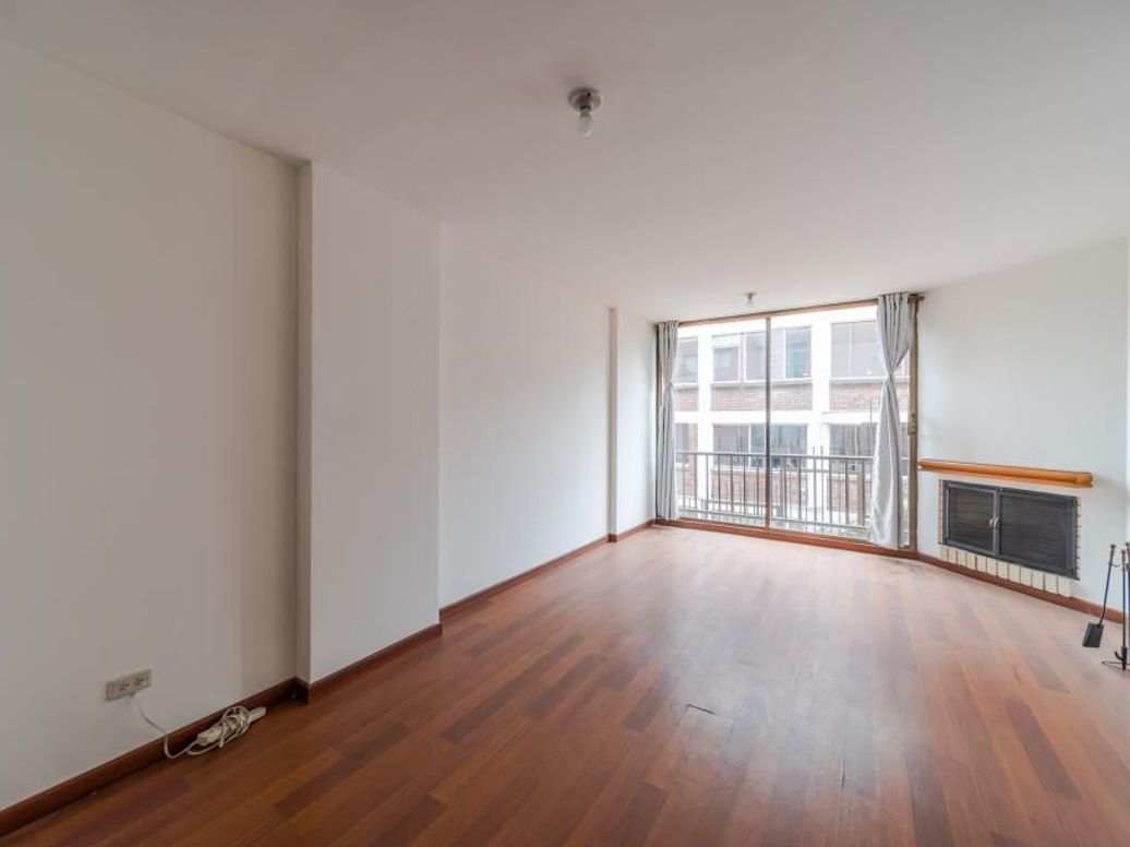 Apartamento de 2 alcobas en venta en Pardo Rubio, Bogotá, 69 m² · foto 2 de 20