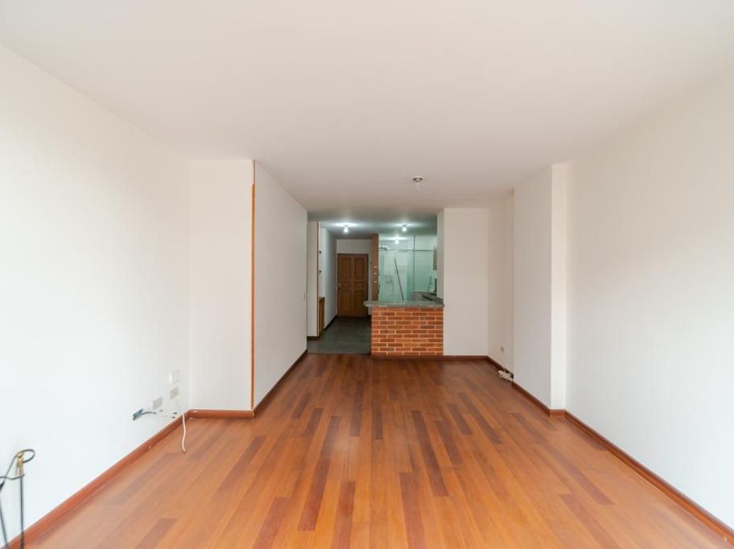 Apartamento de 2 alcobas en venta en Pardo Rubio, Bogotá, 69 m² · foto 4 de 20