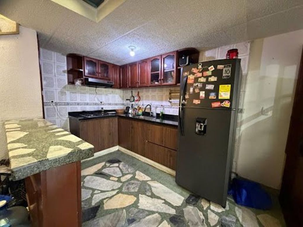 Casa de 3 alcobas en venta en Urbanización Castilla Real, Bogotá, 110 m² · foto 5 de 20
