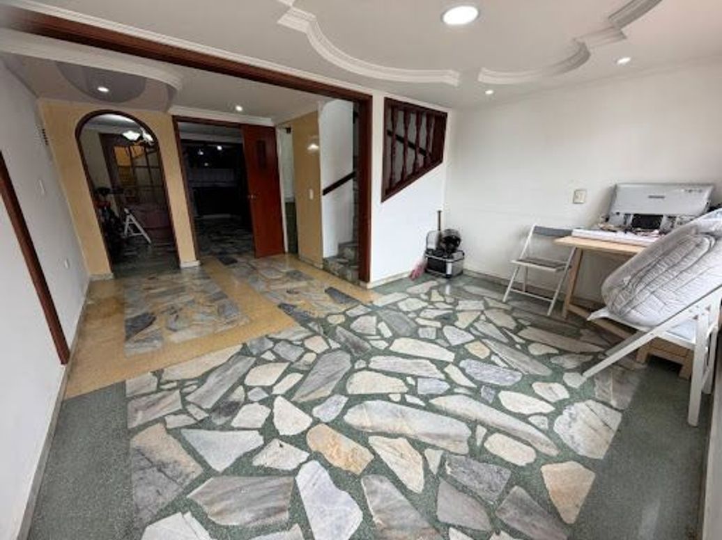 Casa de 3 alcobas en venta en Urbanización Castilla Real, Bogotá, 110 m² · foto 9 de 20