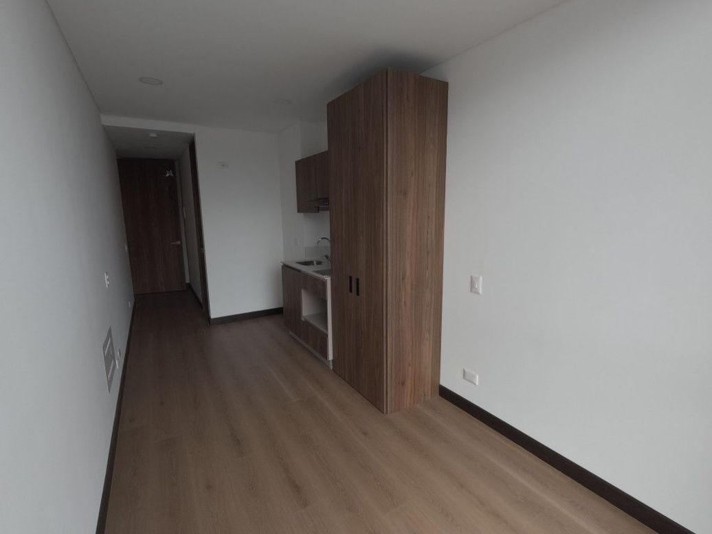 Apartaestudio en venta en Nuevo Contry, Bogotá, 19 m² · foto 2 de 20