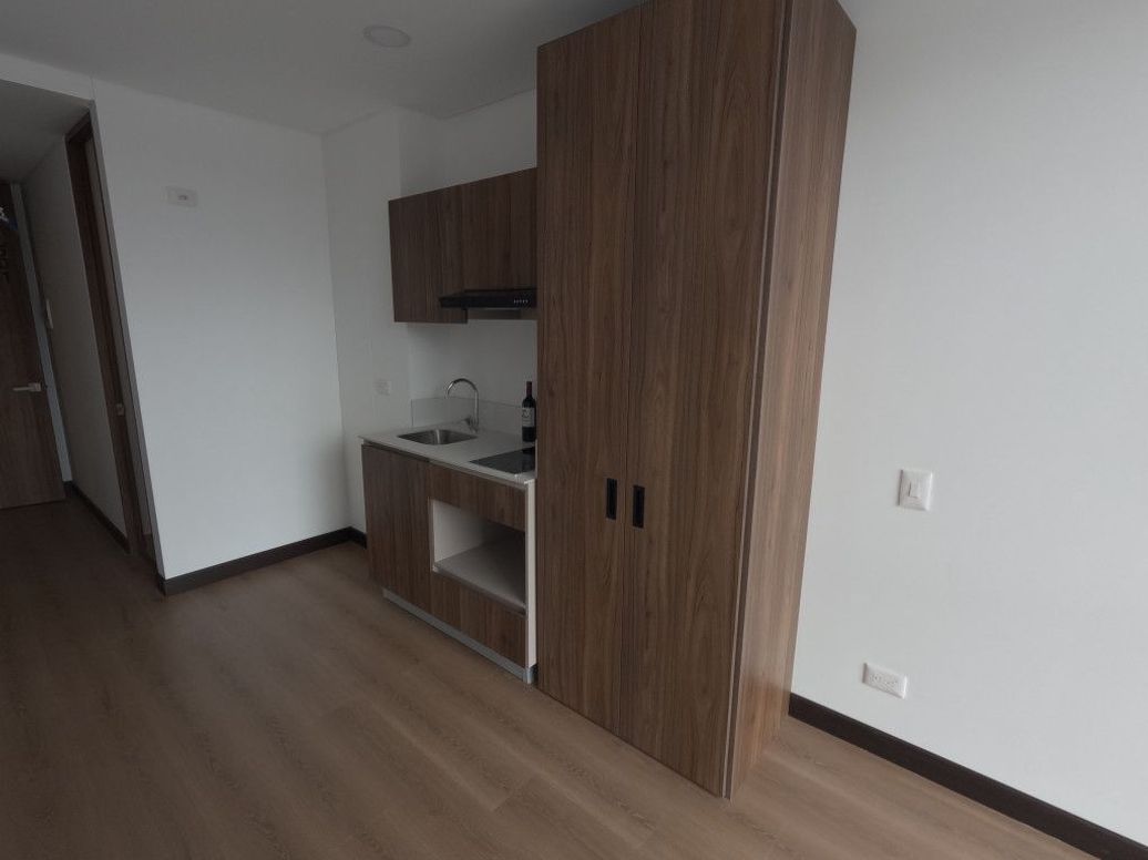 Apartaestudio en venta en Nuevo Contry, Bogotá, 19 m² · foto 4 de 20