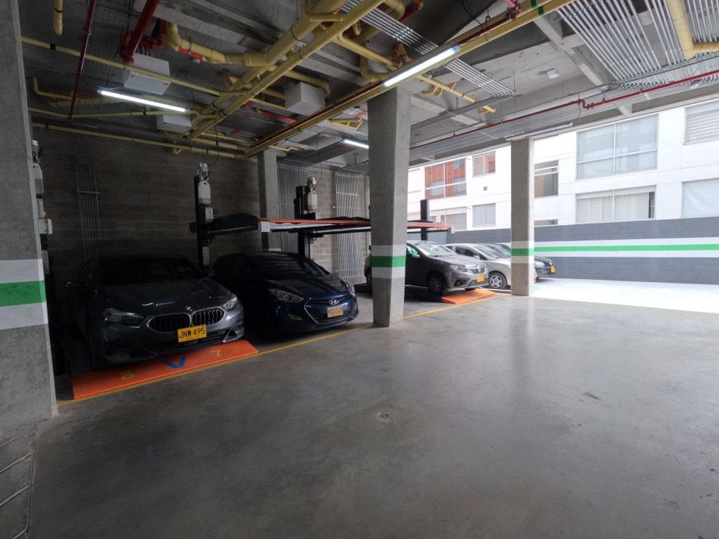 Apartaestudio en venta en Nuevo Contry, Bogotá, 19 m² · foto 12 de 20