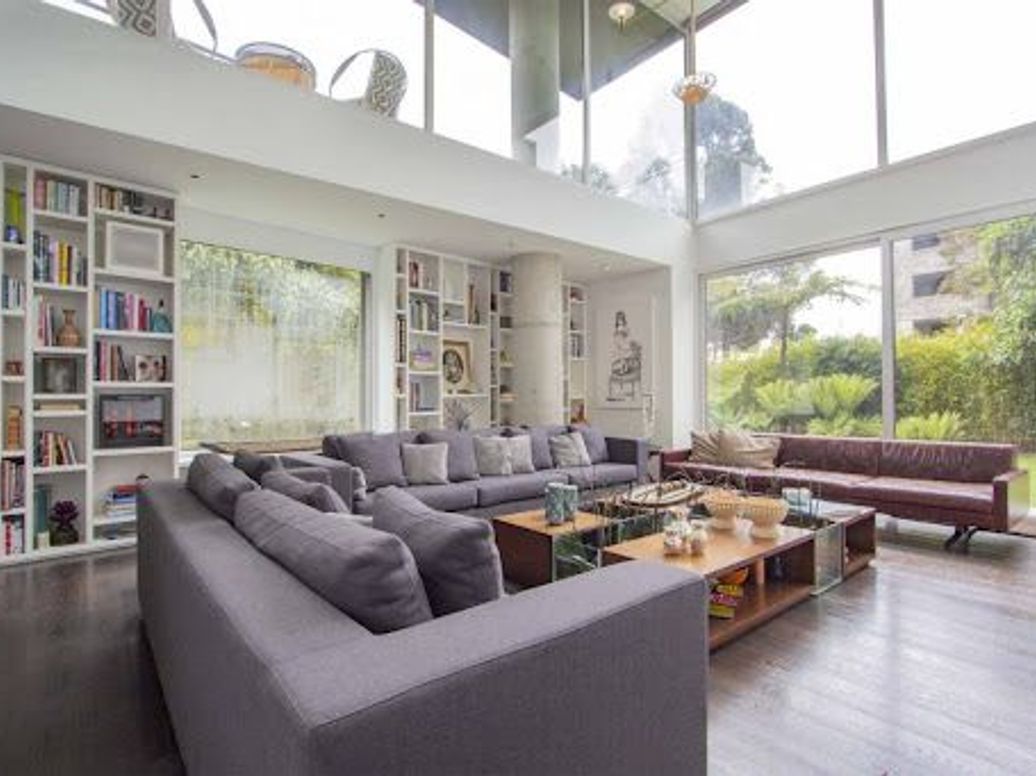 Casa de 5 alcobas en venta en Niza Suba, Bogotá, 1026 m² · foto 3 de 20