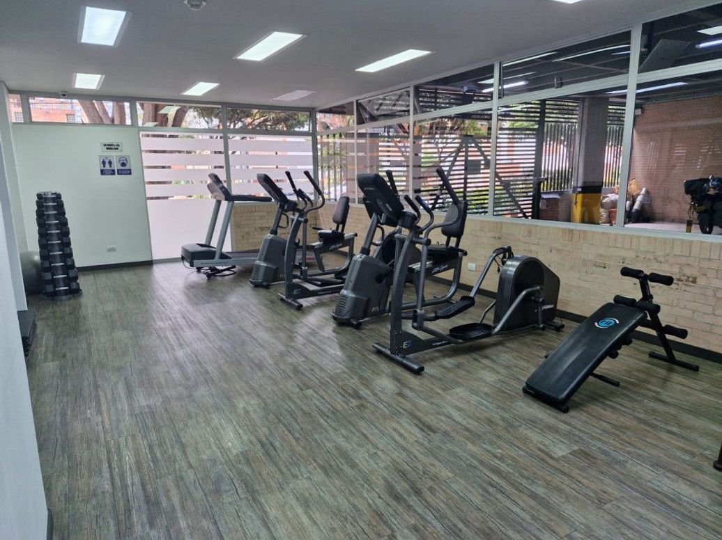Apartamento de 2 alcobas en arriendo en Cedro Narvaez, Bogotá, 74 m² · foto 17 de 19