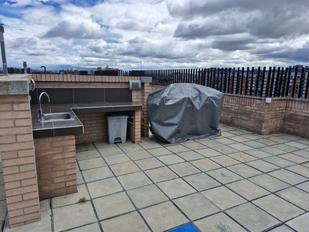 Apartamento de 2 alcobas en arriendo en Cedro Narvaez, Bogotá, 74 m² · foto 16 de 19