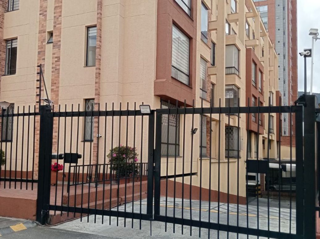 Apartamento de 2 alcobas en venta en La Emilia, Bogotá, 65 m² · foto 8 de 13