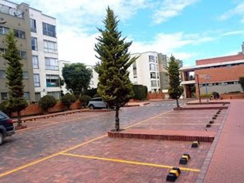 Apartamento de 3 alcobas en venta en Cedritos, Bogotá, 67 m² · foto 6 de 14