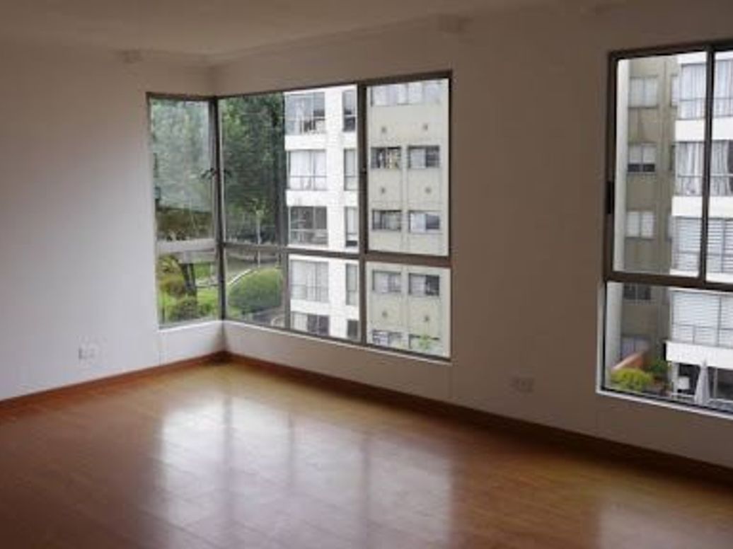 Apartamento de 3 alcobas en venta en Cedritos, Bogotá, 67 m² · foto 10 de 14