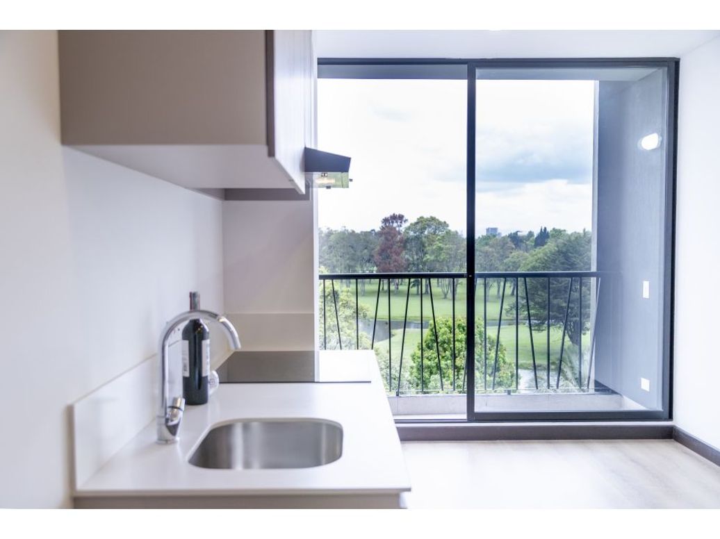 Apartaestudio en venta en Country Club, Bogotá, 35 m² · foto 8 de 20