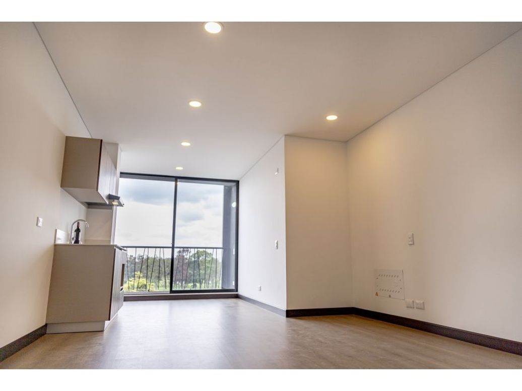 Apartaestudio en venta en Country Club, Bogotá, 35 m² · foto 10 de 20